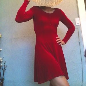 That little red dress. Perfect for the upcoming Christmas party or date night.